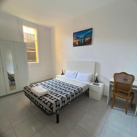 Apartamento Habitacion Para Tu Estadia Corta En Bcn Barcelona Exterior foto