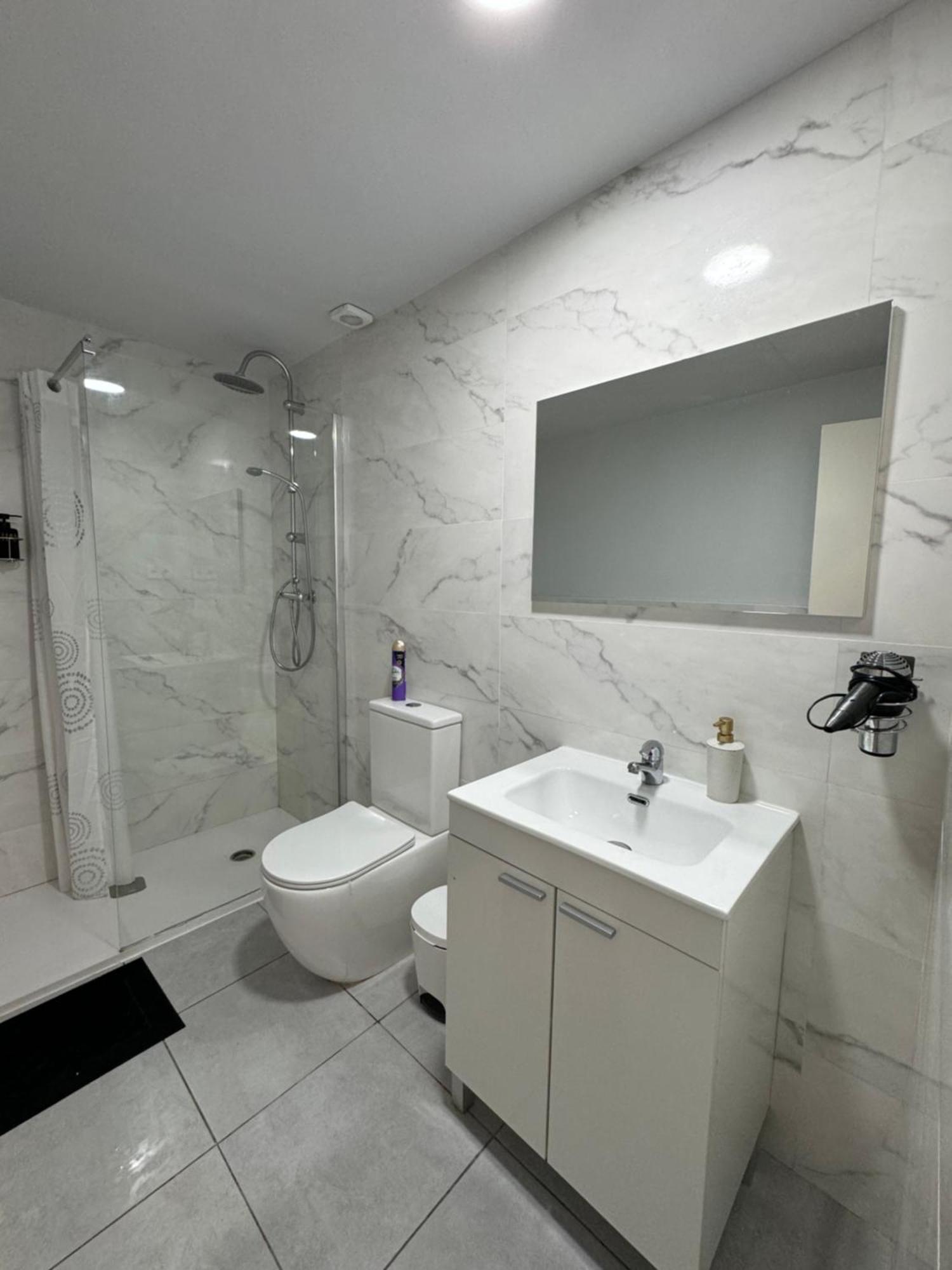 Apartamento Habitacion Para Tu Estadia Corta En Bcn Barcelona Exterior foto